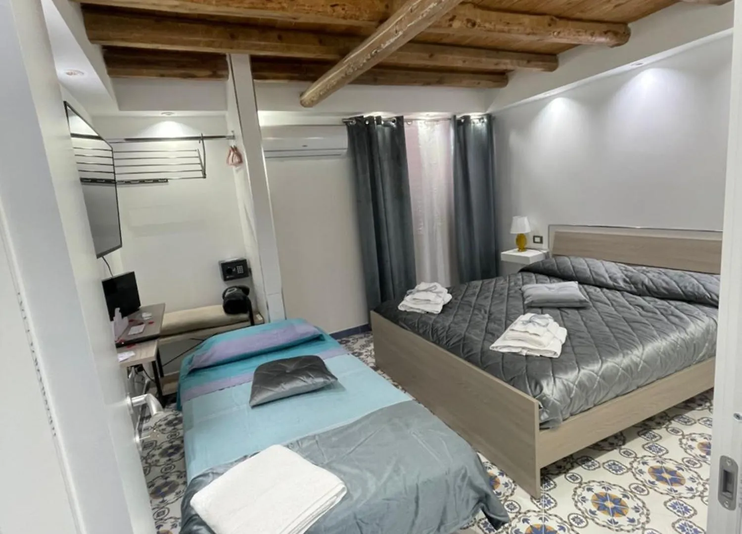 Mini Appartamenti Ballaro Rooms Palermo Italia